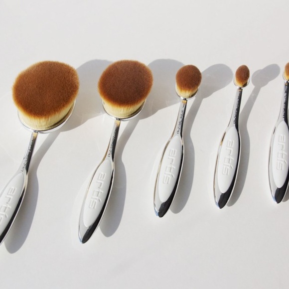 sephora Other - Brand New! Artis Elite Collection 5 brush set!